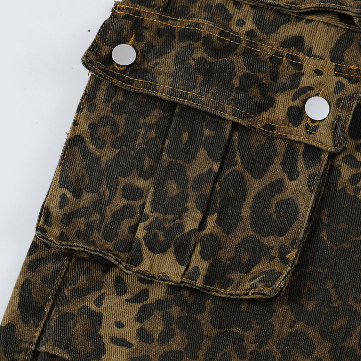 baggy style jeans with leopard print
