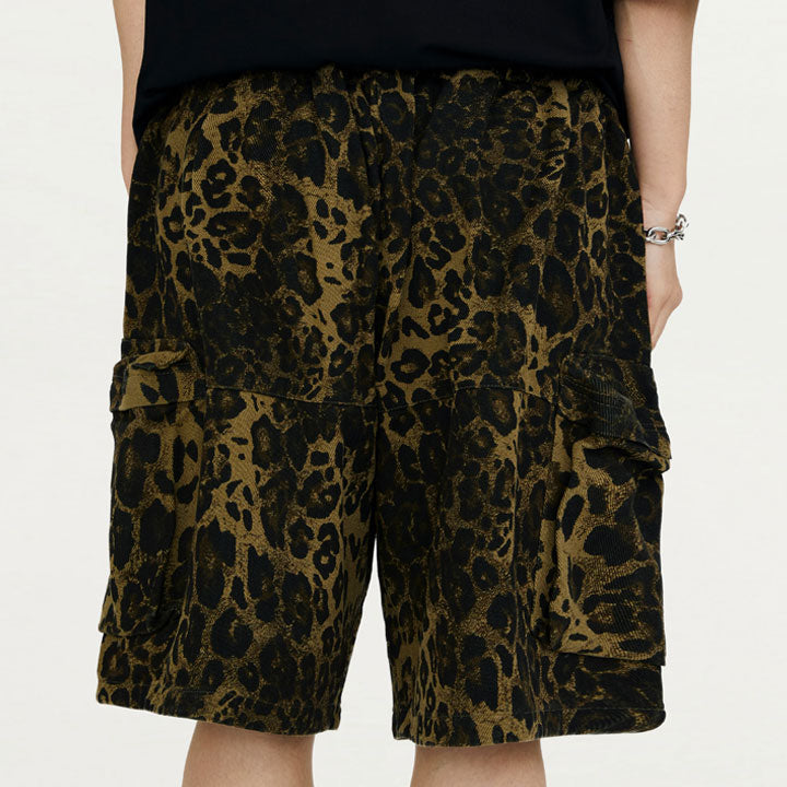 LEMANDIK® Retro Cargo Shorts Leopard Print