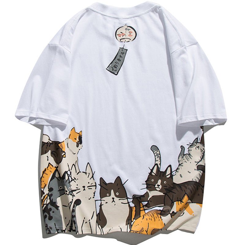 Japanese Style cat graphic t-shirt